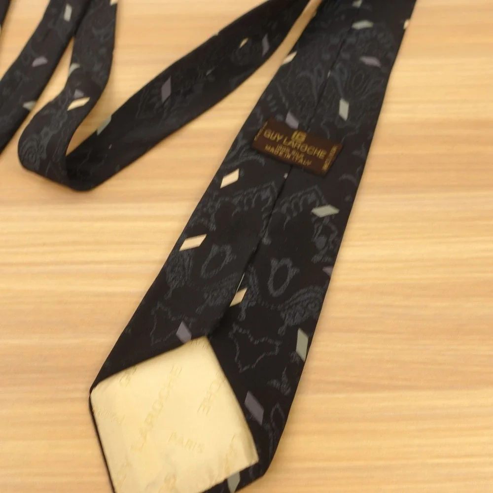 Vintage GUY LAROCHE Tie Mens Black Dark Boho Paisley Damask Italian Luxury